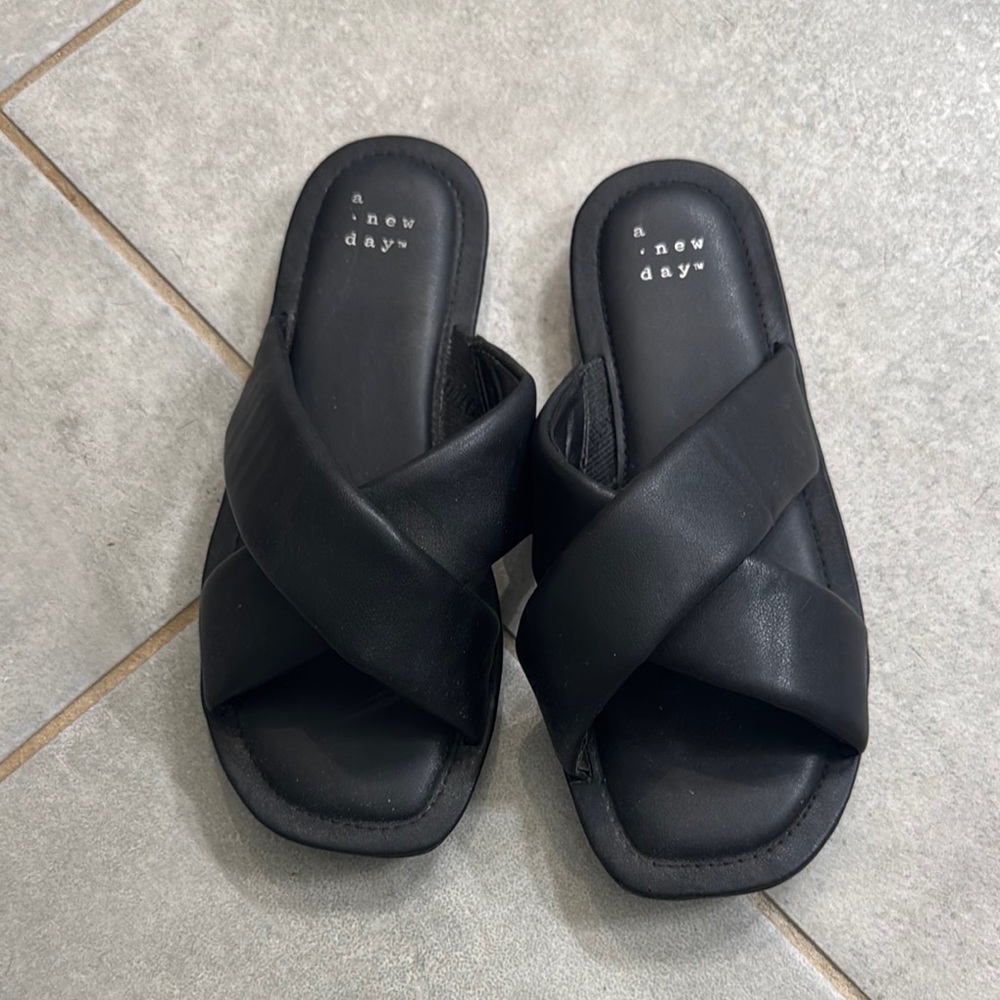 A New Day | Black Sandal